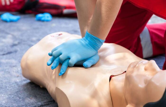 first aid training uae